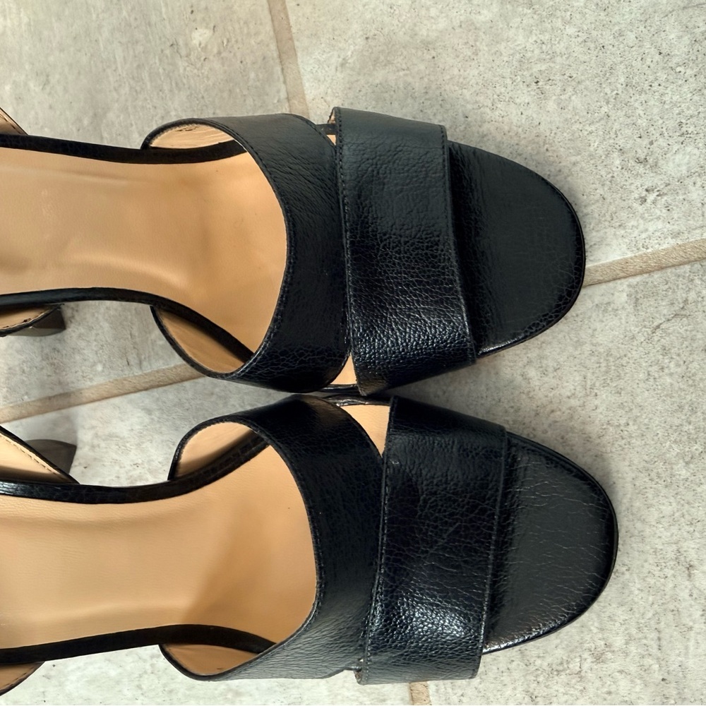 Talbots Black Leather Heels - Picture 5 of 8